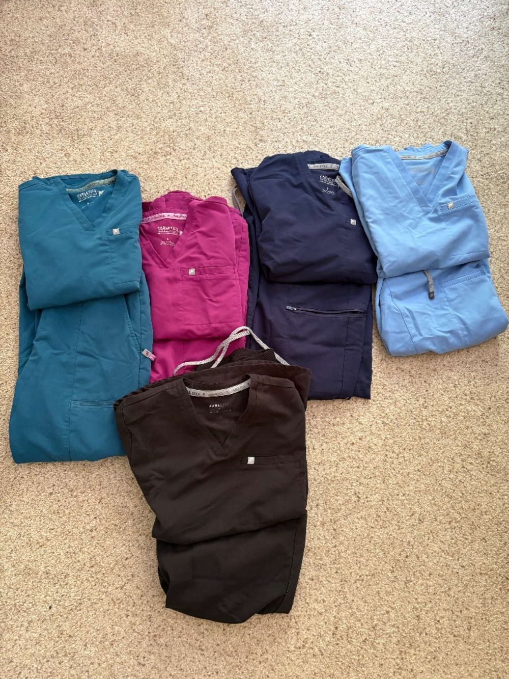 Women’s Fabletics scrub sets! $10 each or $40 for all 5.
